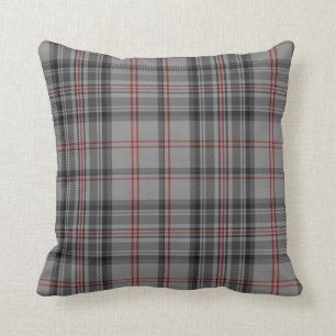 Coussin Plaid de tartan différent rouge noir gris de côt