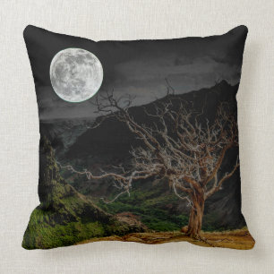 Coussin Pleine lune avec le carreau d'arbre par Julie
