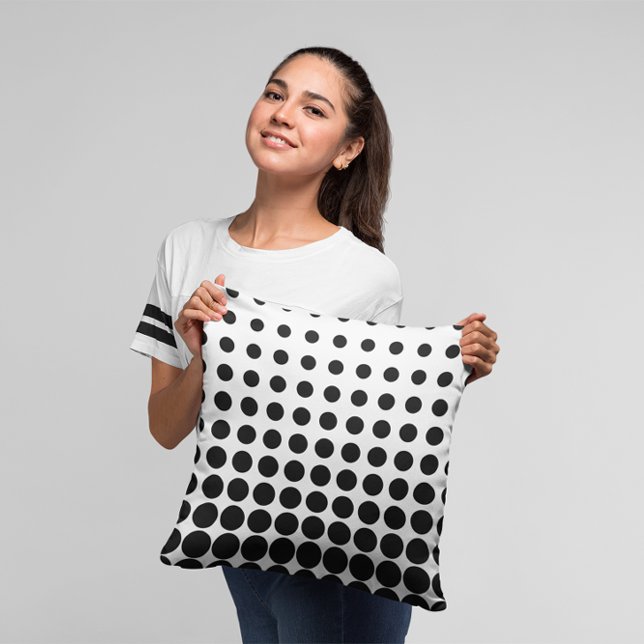 Coussin Points demi-teintes blancs et noirs modernes (Black and White Halftone Dots)