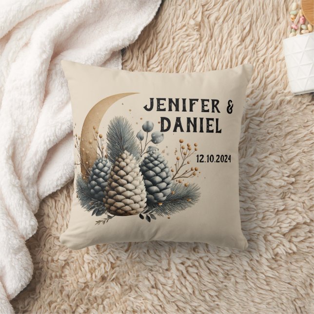 Coussin Pommes de pin et Lune en Croissant Amour d'Hiver (Couverture)
