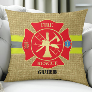 Coussin Pompier héroïque Maltese Cross Design