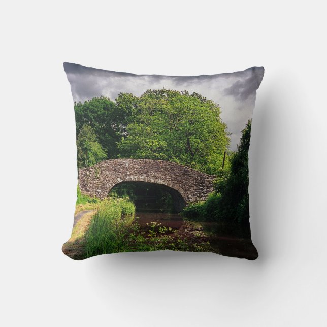 Coussin Pont au-dessus du canal à Brecon, Pays de Galles (Recto)