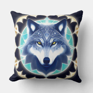 Coussin Portrait de loup aux yeux dorés intenses