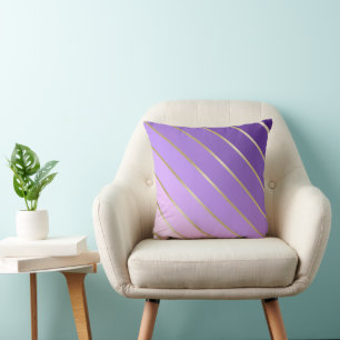 Coussin pourpre de rayure d'or d'Ombre et de