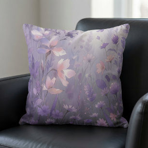 Coussin Prairie de fleurs sauvages violettes rêveuse aquar
