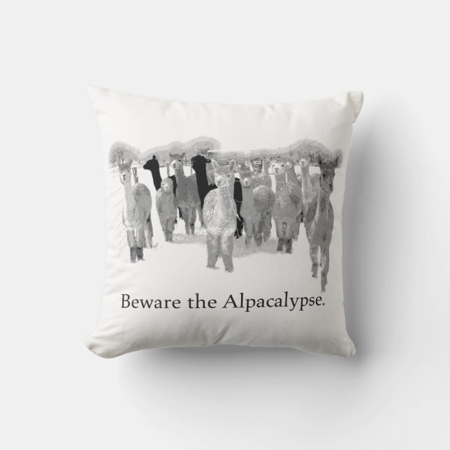 Coussin Prenez garde de l'Alpacalypse - calembour nerd (Recto)