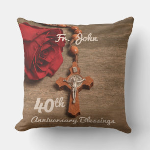 Coussin Prêtre 40ème anniversaire de l'Ordination Rose et 