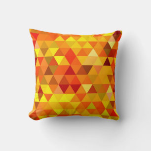 Coussin Pretty Triangle pattern