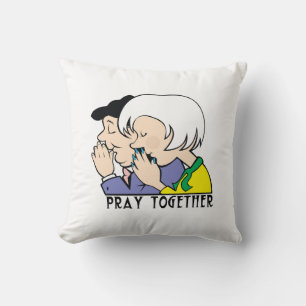 Coussin Priez Ensemble.