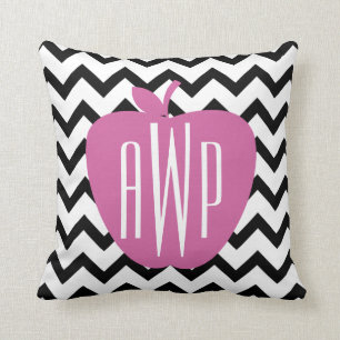 Coussin Professeur rose noir de monogramme de Chevron
