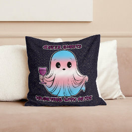 Coussin Queer Ghosts, fantôme dans les couleurs du drapeau