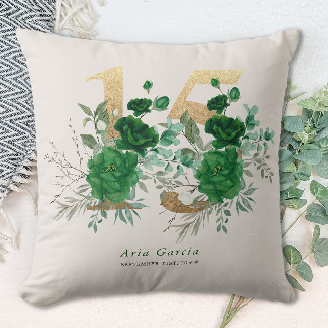 Coussin Quinceanera Emerald Green Floral Gold Numéro 15 (15th birthday pillow from the Royal Rose Emerald Green Quinceanera Collection by Darling & May)