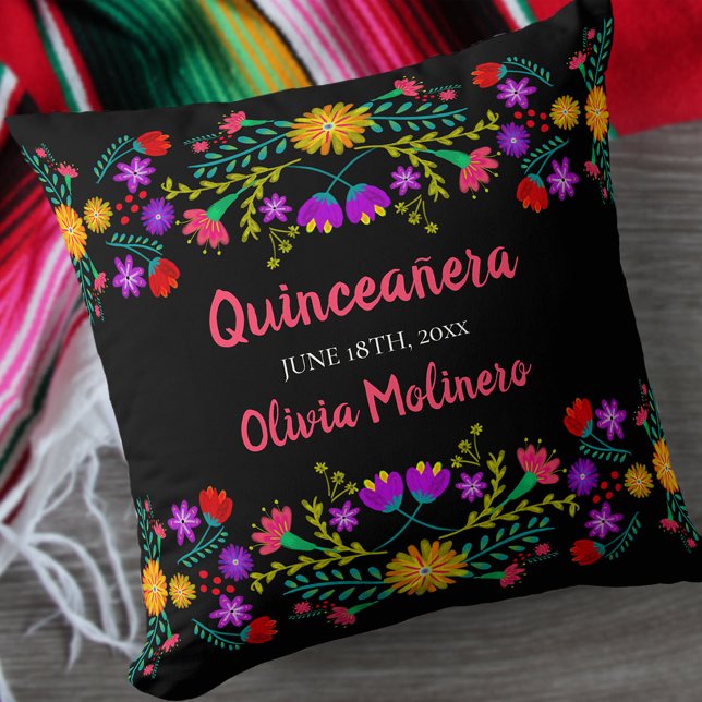 Coussin Quinceanera Fleurs de Fiesta Mexicaine Noir (Créateur téléchargé)