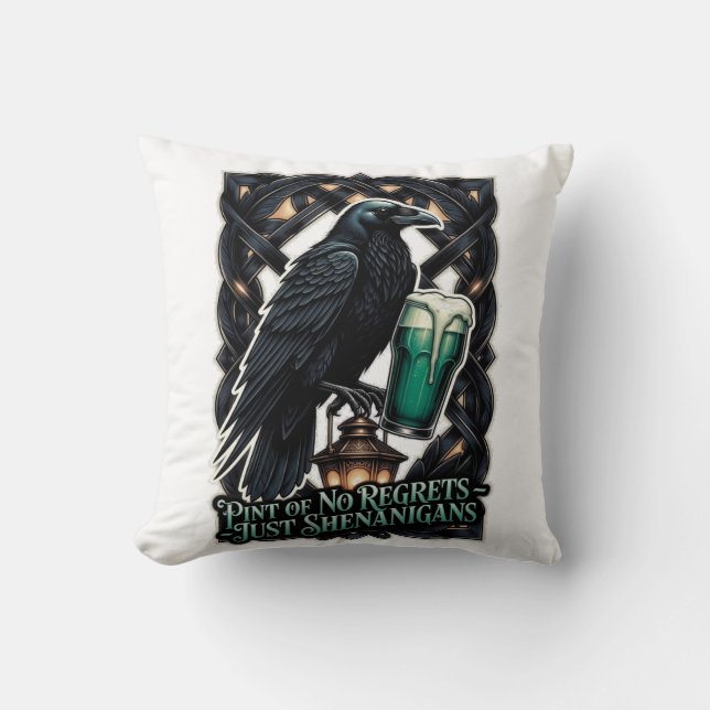Coussin Raven's Shenanigans Emerald Pint Tee (Recto)
