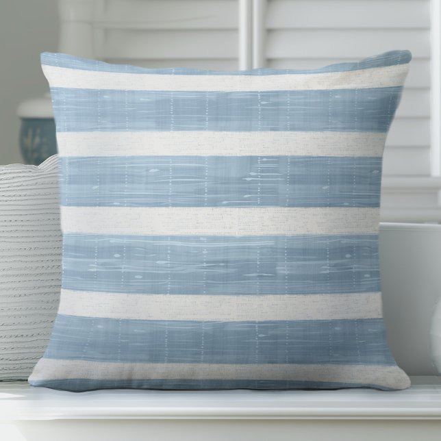 Coussin rayé bleu clair (Créateur téléchargé)