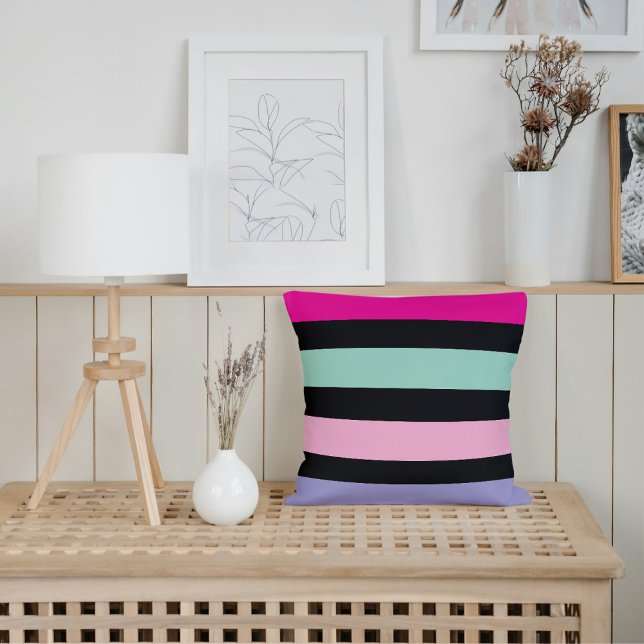 Coussin Rayé multicolore Cozy  (Créateur téléchargé)