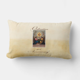 Coussin Rectangle 50e anniversaire d'ordination Anges à l'autel