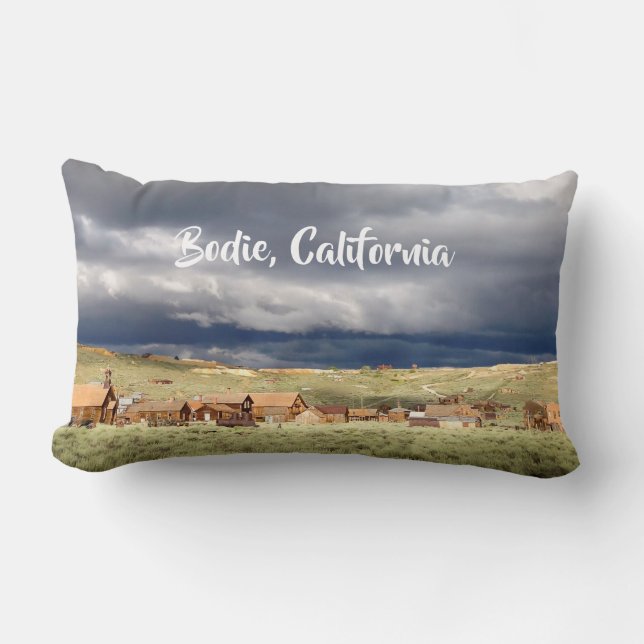 Coussin Rectangle Aperçu orageux de ville fantôme de Bodie (Recto)