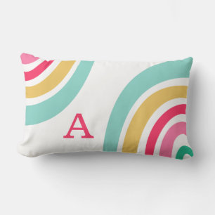 Coussin Rectangle Arcs-en-ciel brillants avec le monogramme de l'enf