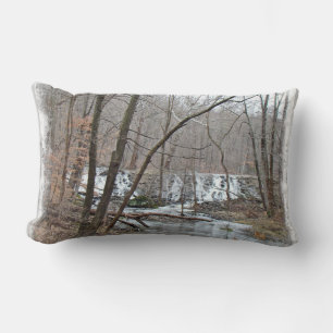 Coussin Rectangle Barrage d'hiver sur Badman Road