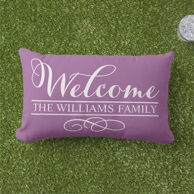 Coussin Rectangle Bienvenue Violet Violet Nom personnalisé (Herbe)