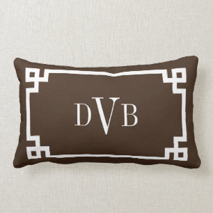 Coussin Rectangle Bordure de la clé grecque Brown foncée Monogramme
