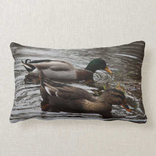 Coussin Rectangle Canards de Mallard sur une photo d'étang