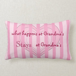 Coussin Rectangle Carreau rose de grand-maman de coeurs