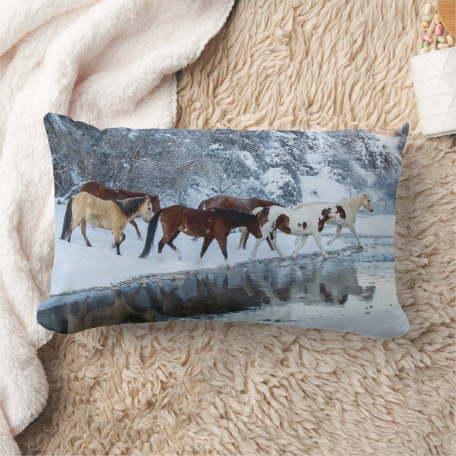 Coussin Rectangle Chevaux traversant le ruisseau (Couverture)