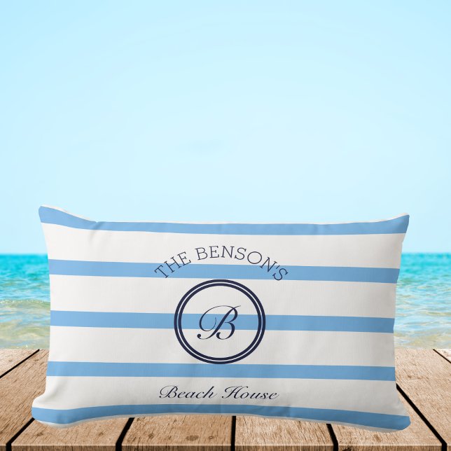Coussin Rectangle Chic Blue Stripes Monogram Family Beach House (Créateur téléchargé)