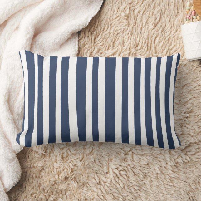 Coussin Rectangle Classic Navy Blue Stripes | Timeless Nautical  (Couverture)