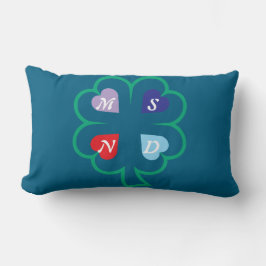 Coussin Rectangle Clover avec les coeurs