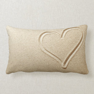 Coussin Rectangle Coeur dessiné dans le sable