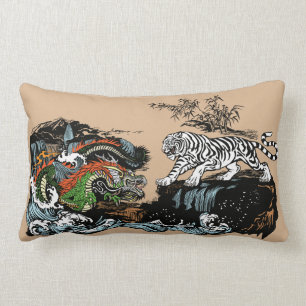 Coussin Rectangle Dragon asiatique contre Tigre