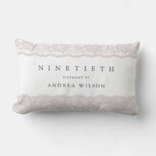 Coussin Rectangle Elégante dentelle rose 90e anniversaire Cadeau