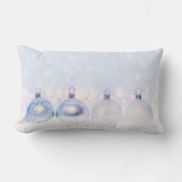 Coussin Rectangle Festif boules de Noël en argent sur la neige