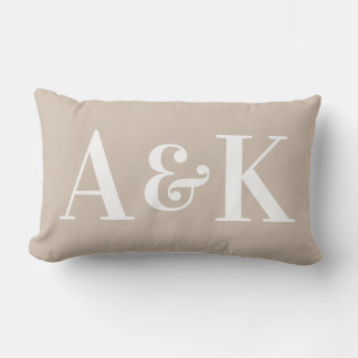 Coussin Rectangle Grandes Initiales Monogramme sur Couleur Unie