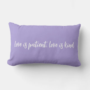Coussin Rectangle L'amour est l'amour patient est la lavande gentill