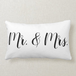 Coussin Rectangle M. et Mme cadeau de mariage de jeunes mariés