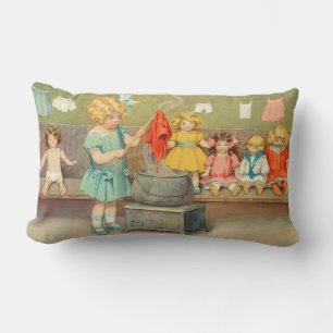 Coussin Rectangle Poupée Fille de Linge Vintage Jouant aux Poupées M