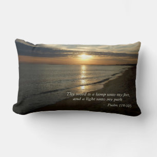 Coussin Rectangle Psaume 119:105 Ta parole est une lampe