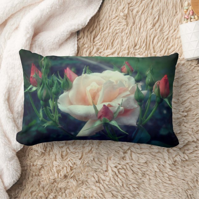 Coussin Rectangle Rose et bourgeons rêveurs pêche  (Couverture)