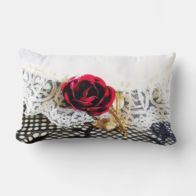 Coussin Rectangle Rose rouge romantique et dentelle blanche (Recto)