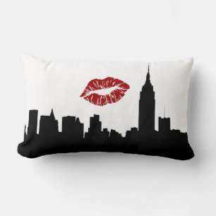 Coussin Rectangle Silhouette de l'horizon de NYC, ESB #1 Baiser au r