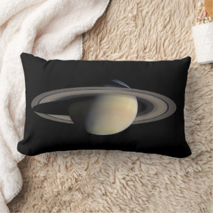 Coussin Rectangle Sunlit Saturn Gas géant Planet par Cassini