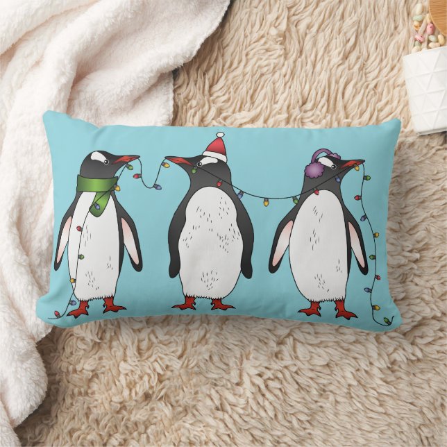 Coussin Rectangle Trois Pingouins De Noël Festifs Sur Bleu Clair (Couverture)