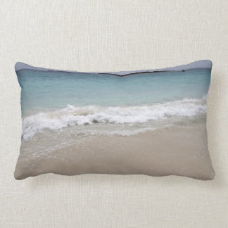 Coussin Rectangle Vagues se fracassant sur la plage