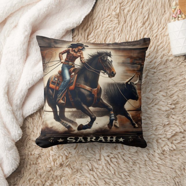 Coussin Rodeo Rider Chasing Bull à l'événement du soir (Couverture)