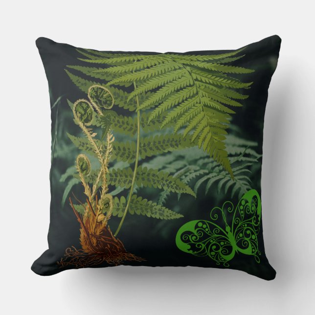 Coussin Romantic Fern, Forest Scene Pillow (Recto)