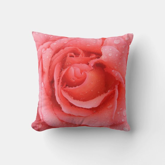 Coussin Romantique Rose rose rouge gouttes d'eau (Recto)